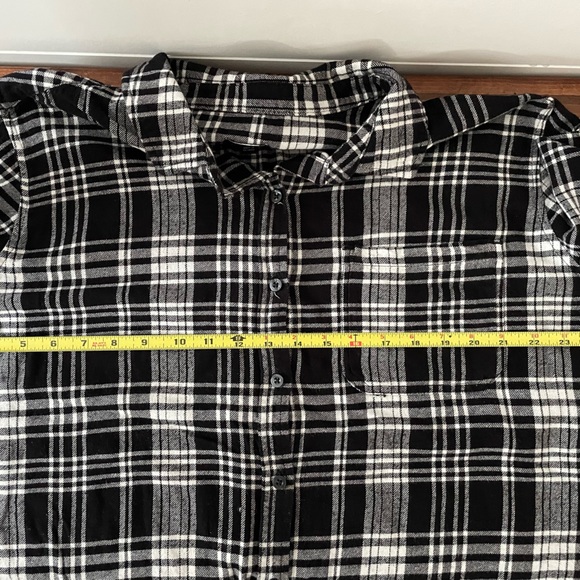 GAP Black and White Plaid Flannel Size XXL - Picture 8 of 8